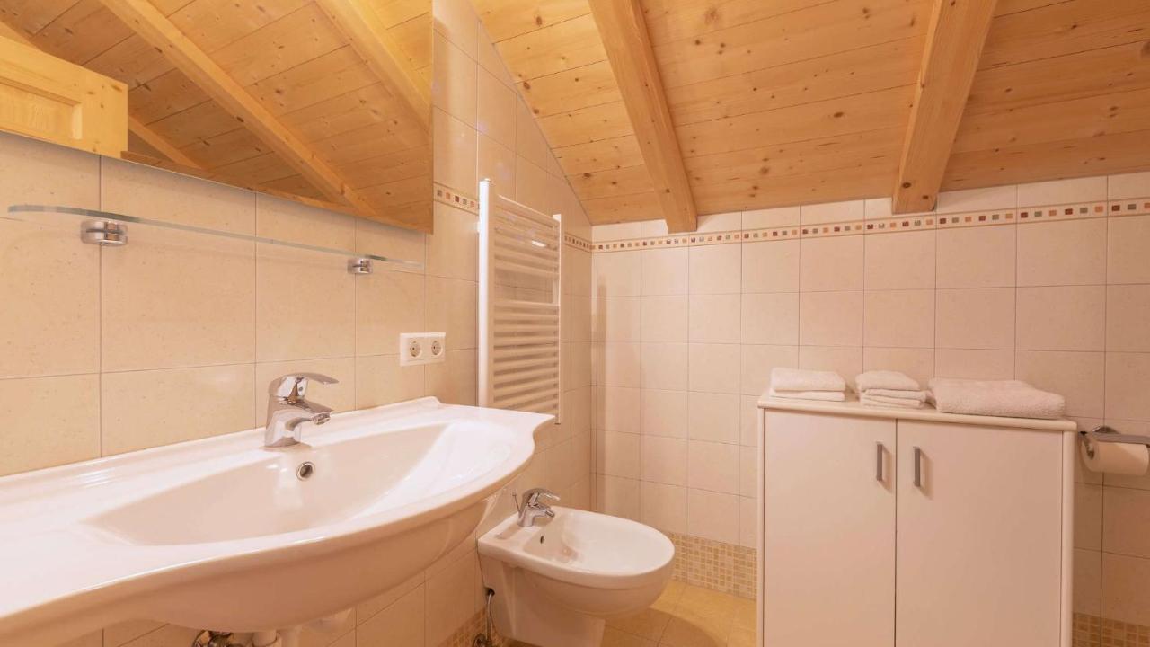 Agriturism Gscnara Lejlighed San Martino in Badia Eksteriør billede
